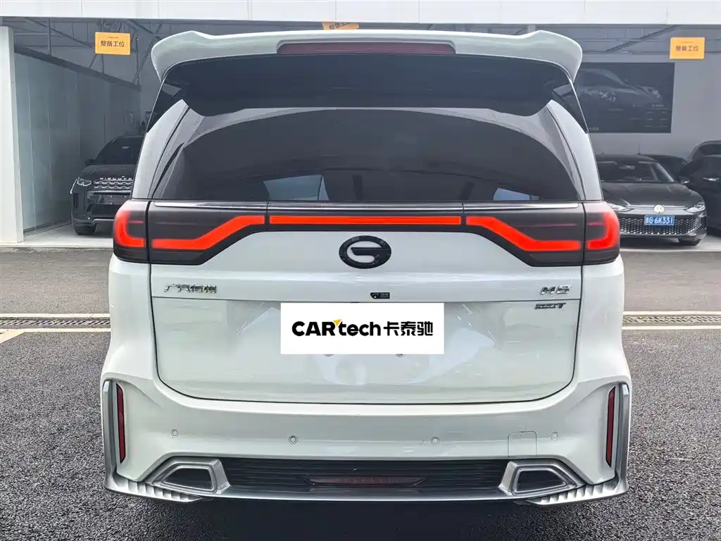 GAC Motor Trumpchi M8 2021 — фото 9