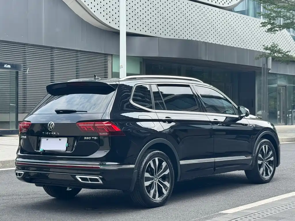 Volkswagen Tiguan L 2024 — фото 33