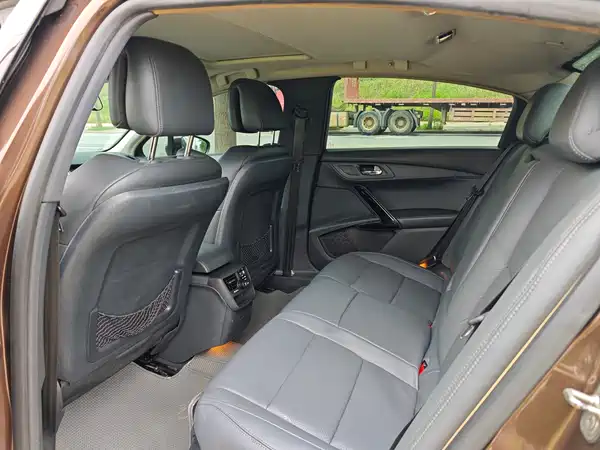 Peugeot 508 2015