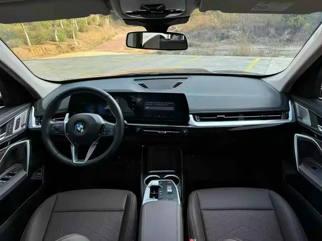 BMW X1 2024 — фото 8