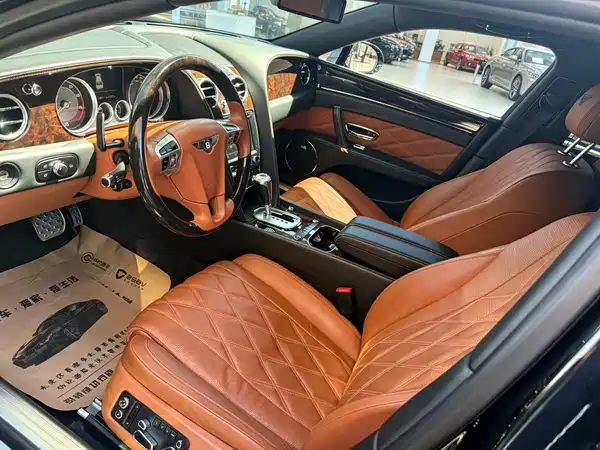 Bentley Flying Spur 2013