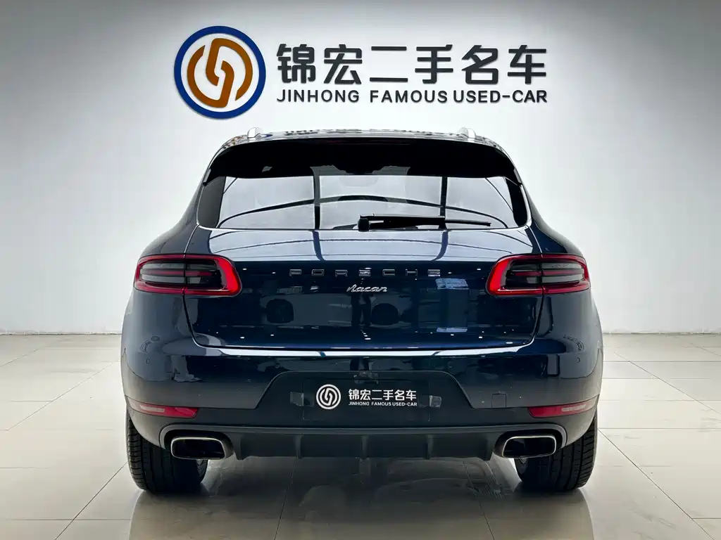 Porsche Macan 2017 — фото 24