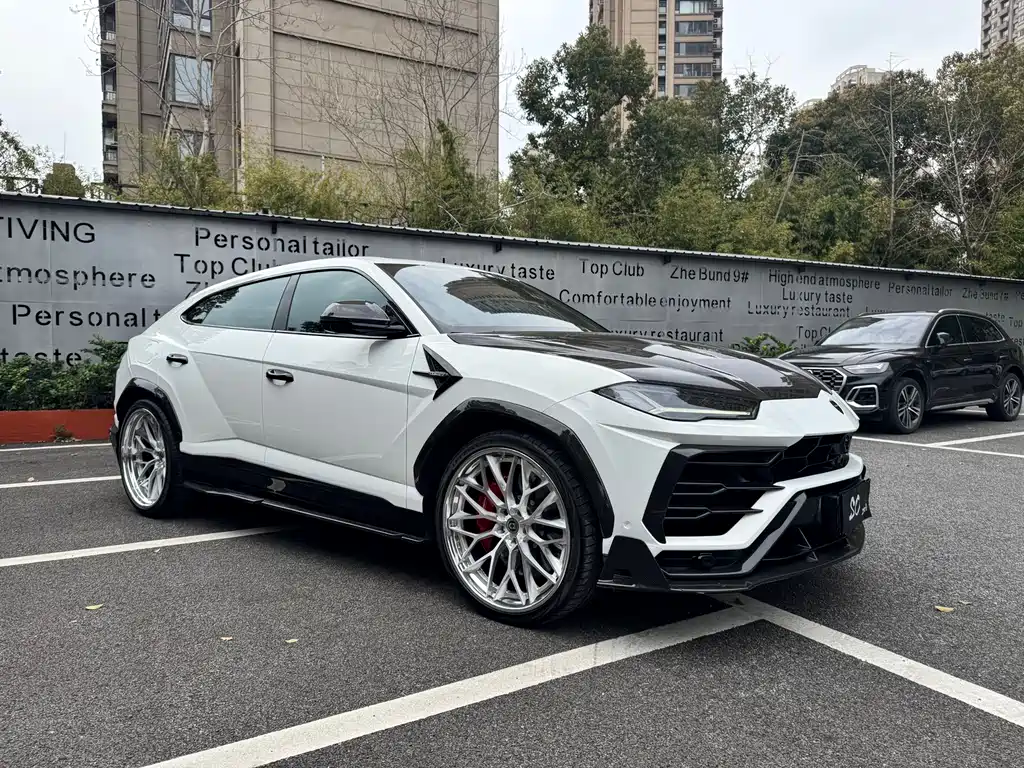 Lamborghini Urus 2021 — фото 4