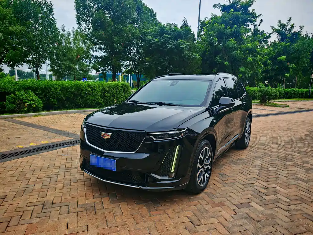 Cadillac XT6 2021