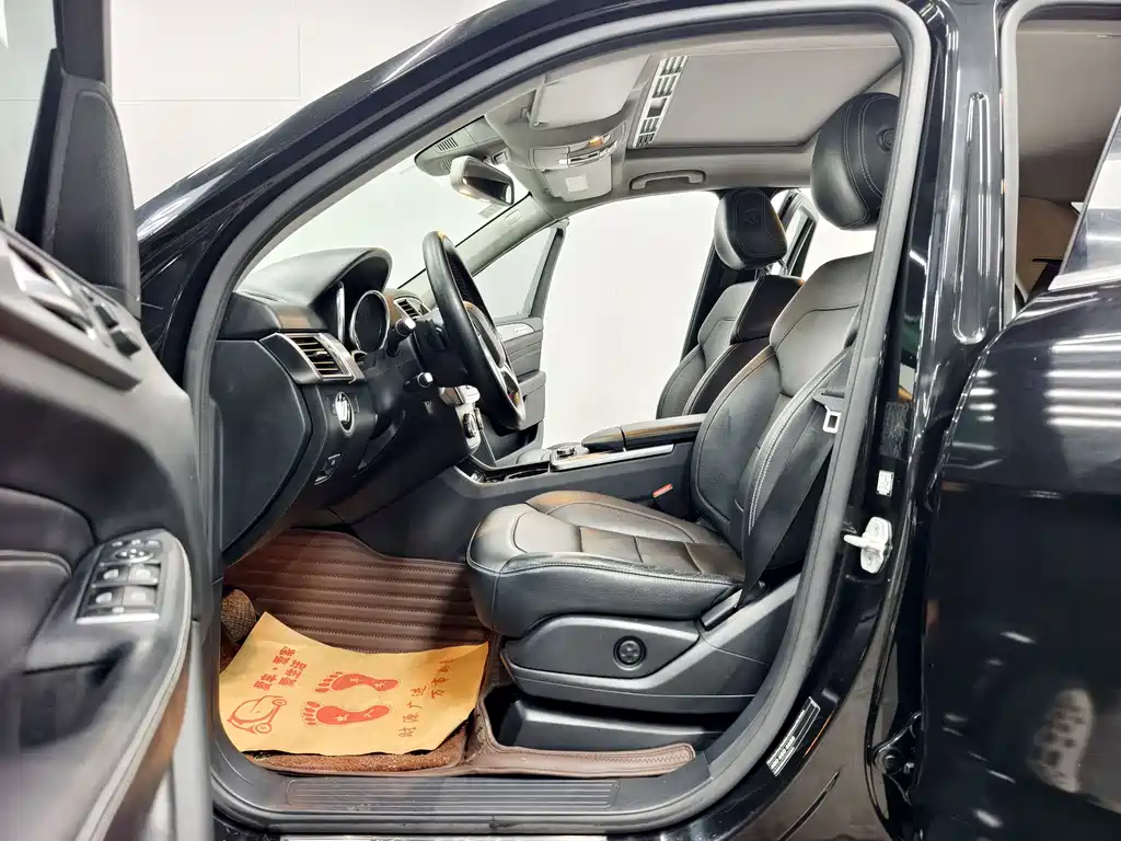 Mercedes-Benz M-Class 2014 — фото 11