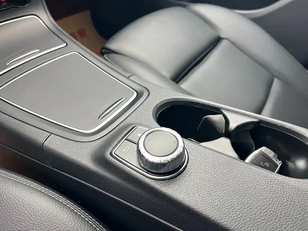 Mercedes-Benz B-Class 2018 — фото 12