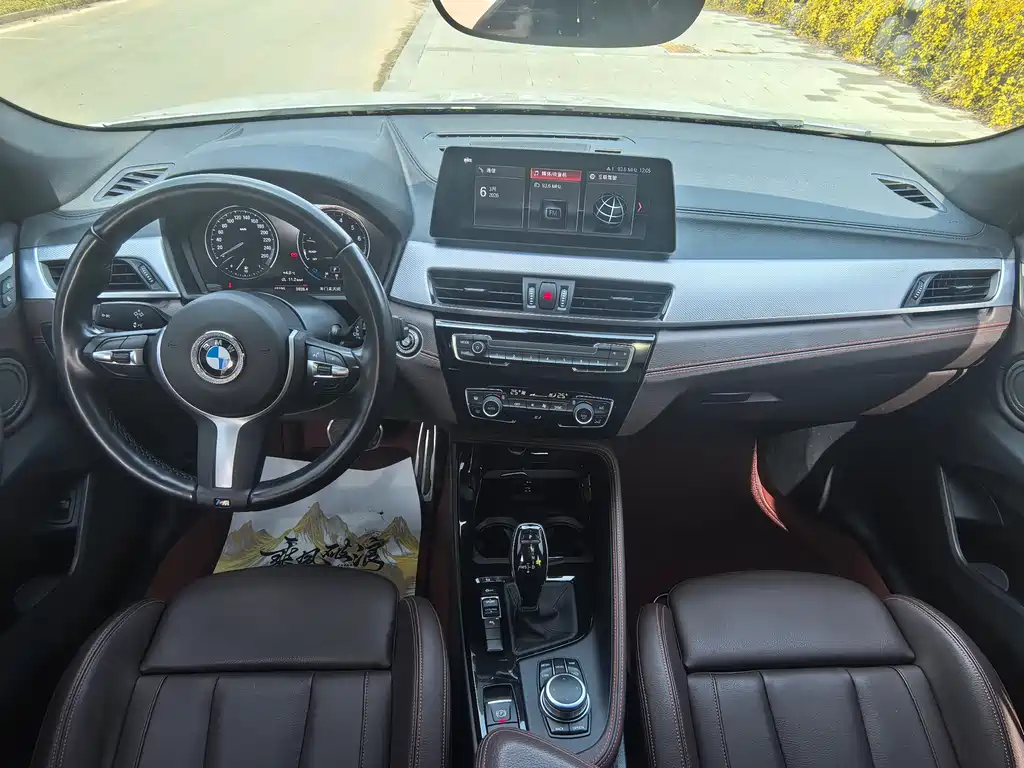 BMW X2 2022 — фото 9