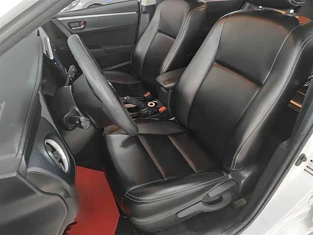 Toyota Corolla 2019 — фото 15