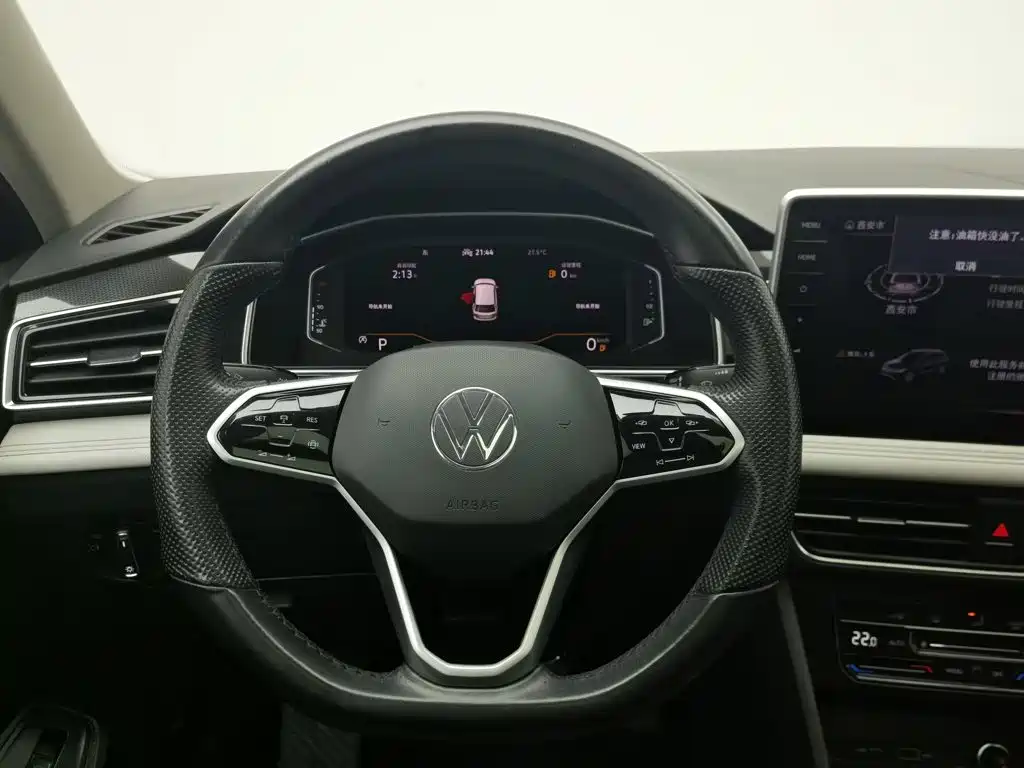 Volkswagen Tiguan L 2022 — фото 11