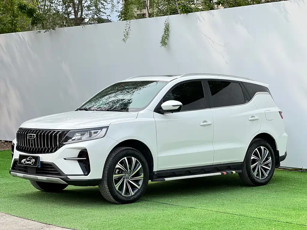 Geely Vision X6 2022 — фото 1