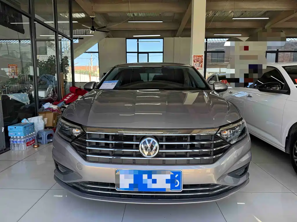Volkswagen Sagitar 2022