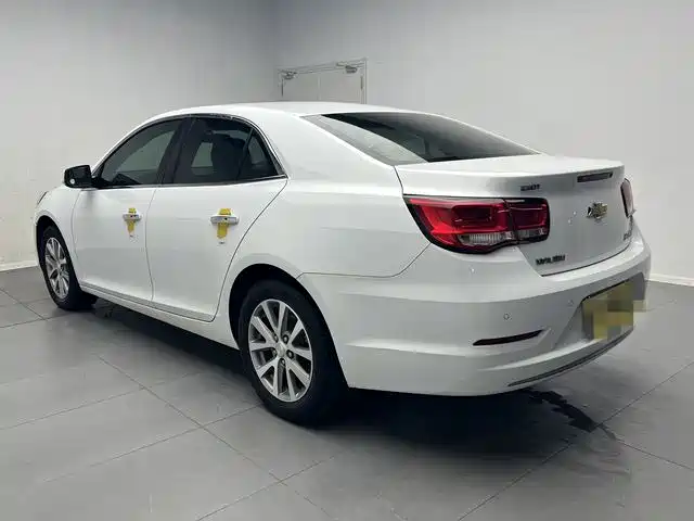 Chevrolet Malibu 2019 — фото 4