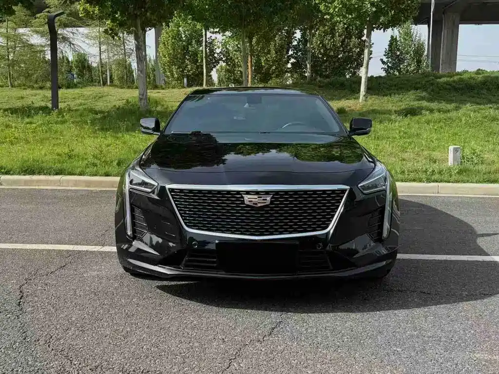 Cadillac CT6 2021 — фото 2