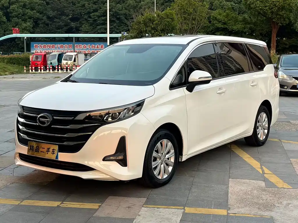 GAC Motor Trumpchi M6 2019 — фото 1