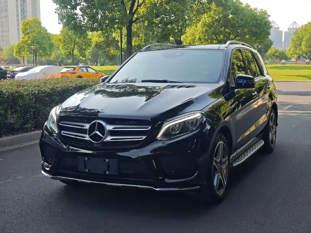 Mercedes-Benz GLE 2018 — фото 1