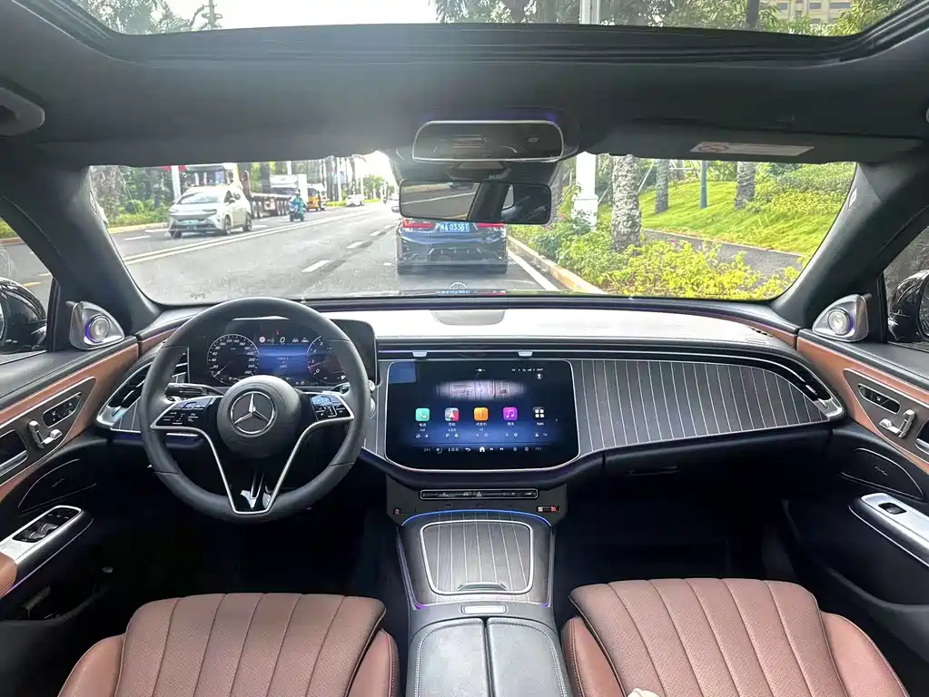 Mercedes-Benz E-Class 2025