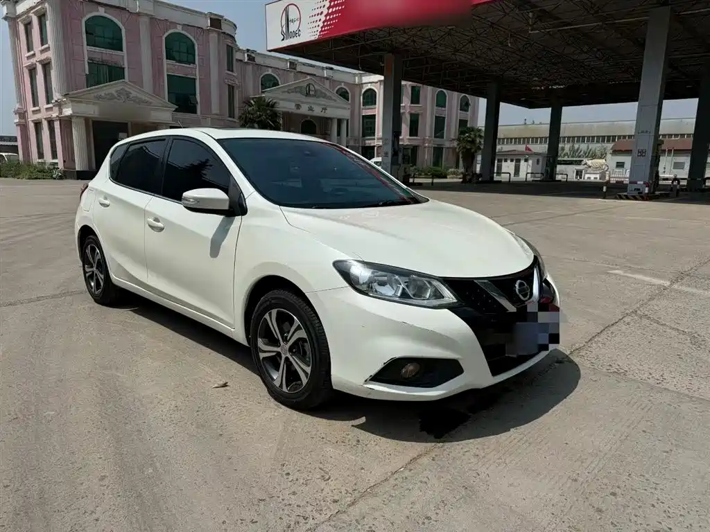 Nissan Tiida 2018 — фото 7