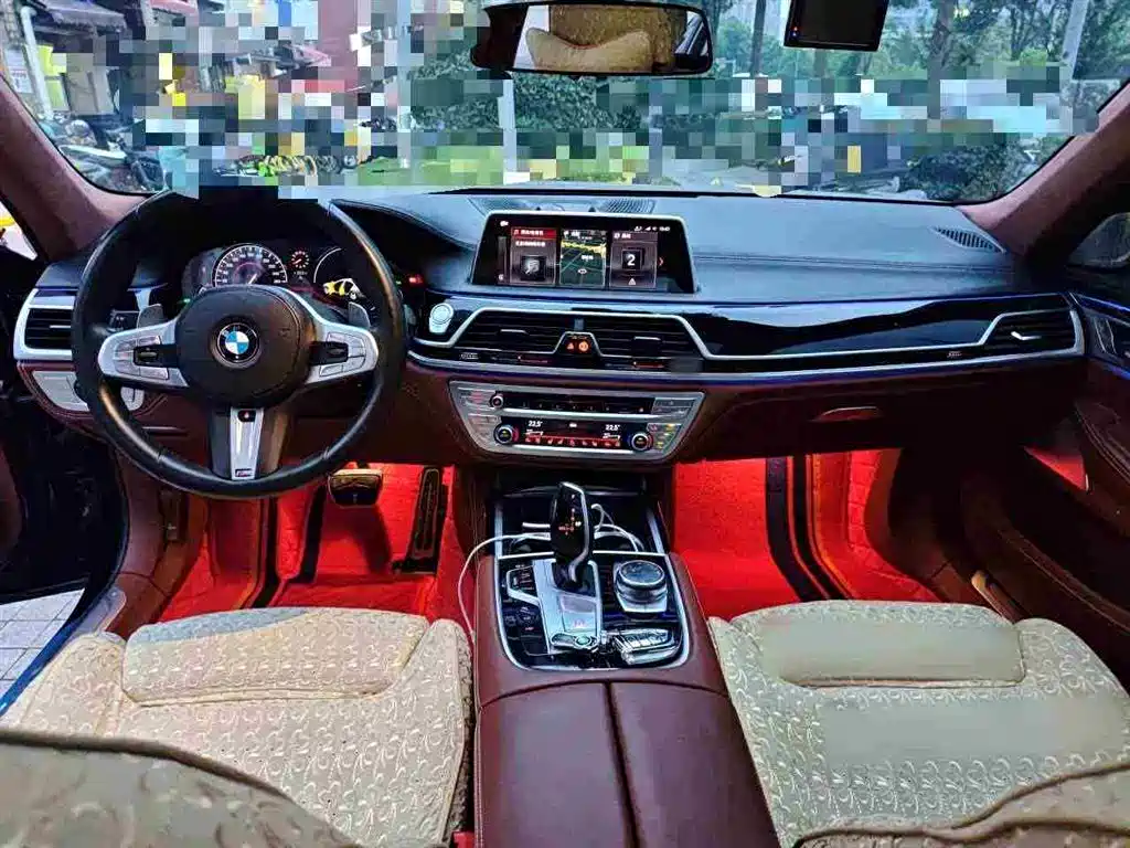 BMW 7 Series 2018 — фото 4