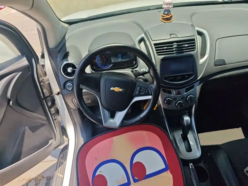 Chevrolet Trax 2016 — фото 11