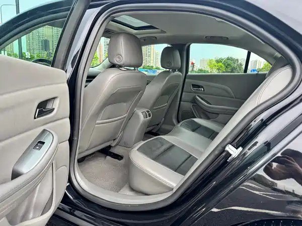 Chevrolet Malibu 2013