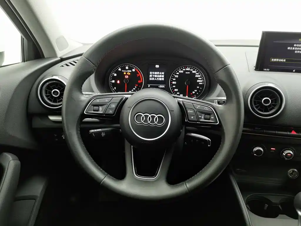 Audi A3 2020 — фото 11