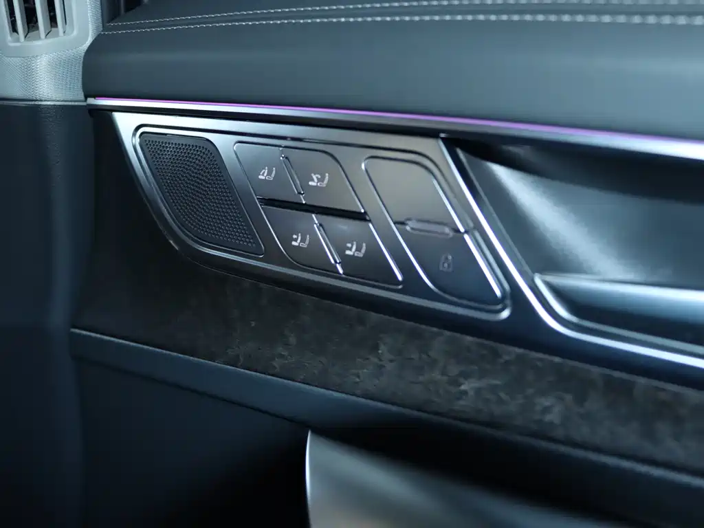 Audi A6L 2021 — фото 20