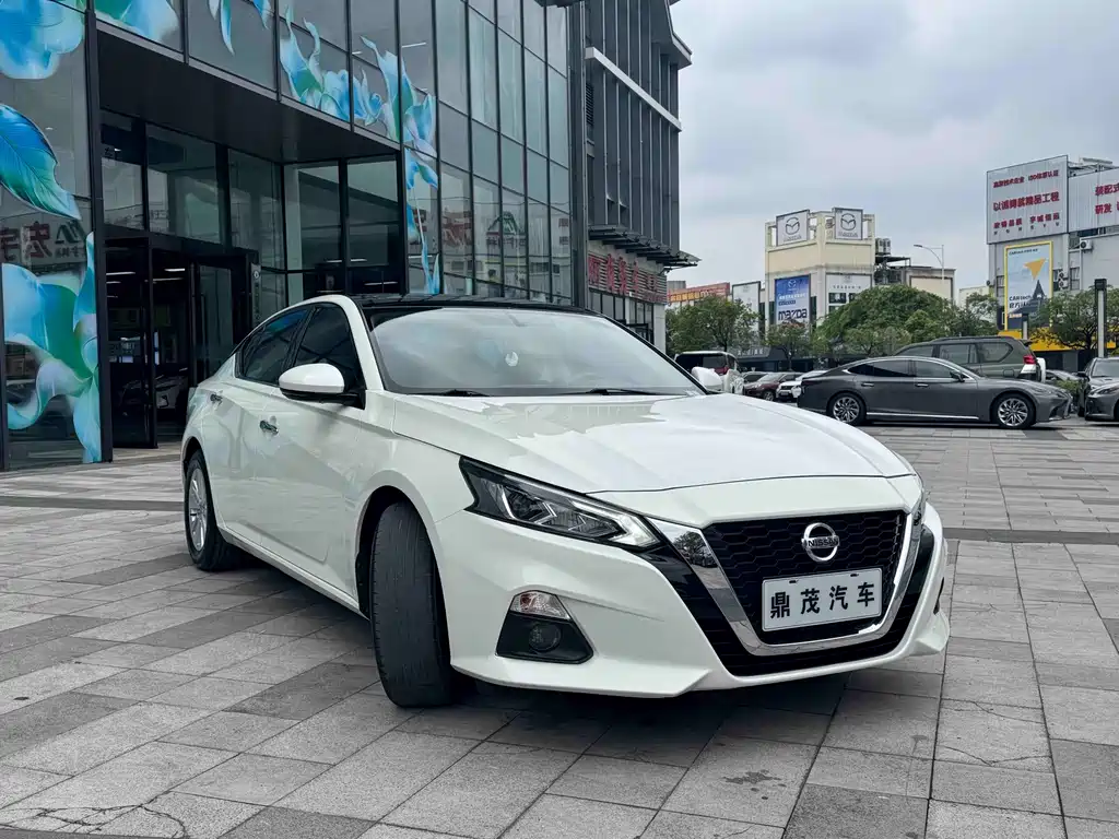 Nissan Teana 2020