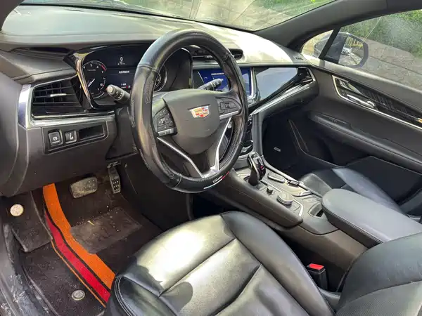 Cadillac XT6 2021