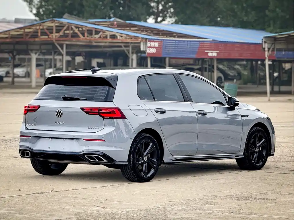 Volkswagen Golf 2022