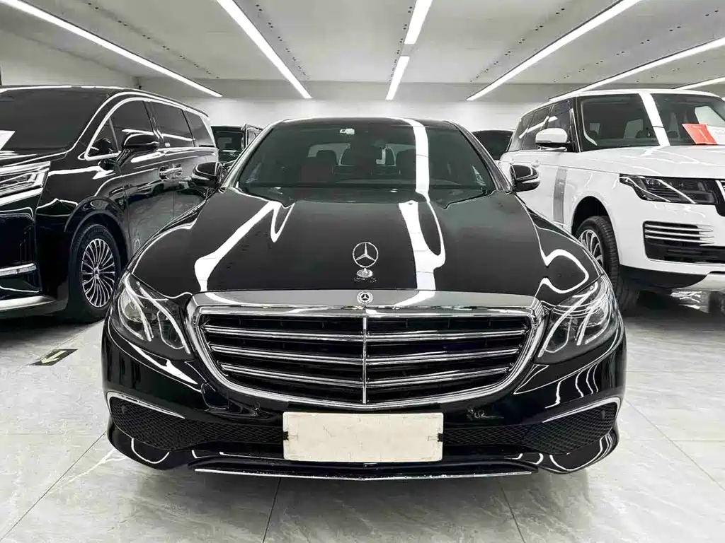 Mercedes-Benz E-Class 2018