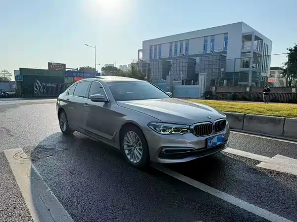 BMW 5 Series 2020
