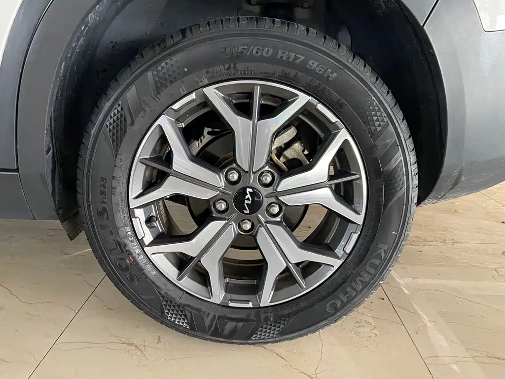 Kia KX3 2021 — фото 10