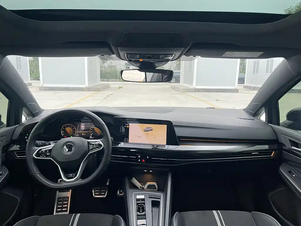 Volkswagen Golf 2022