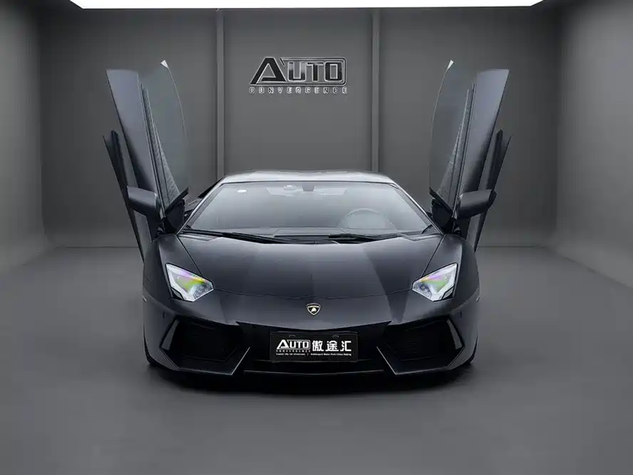 Lamborghini Aventador 2016 — фото 4