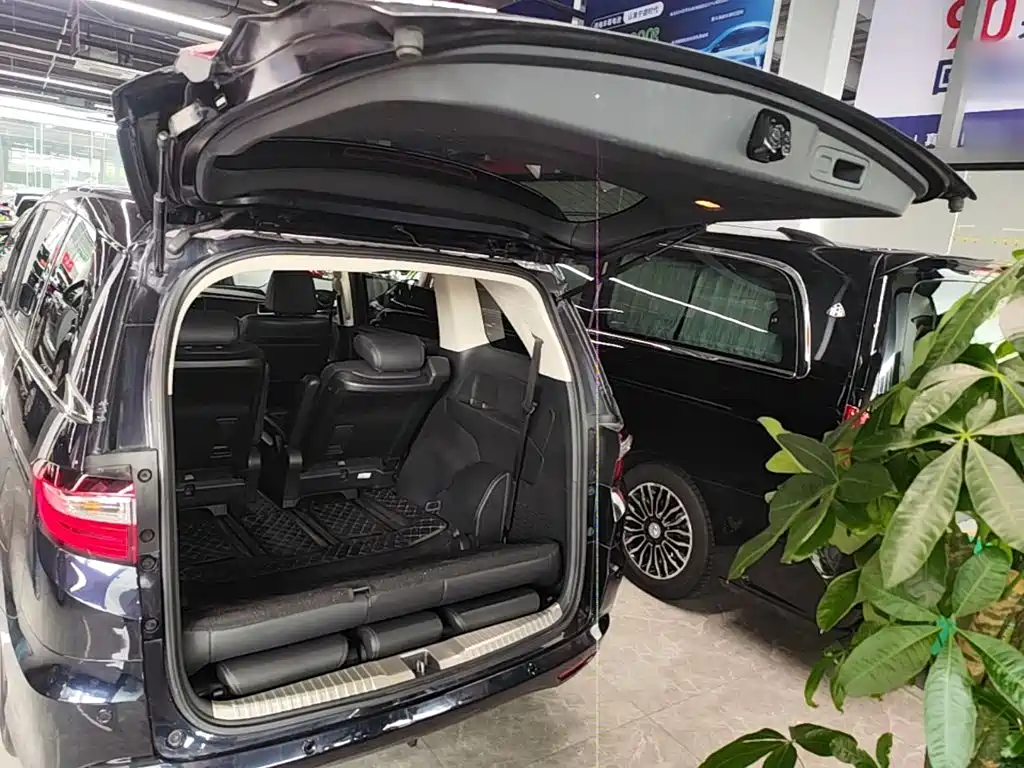 Honda Odyssey 2018 — фото 19