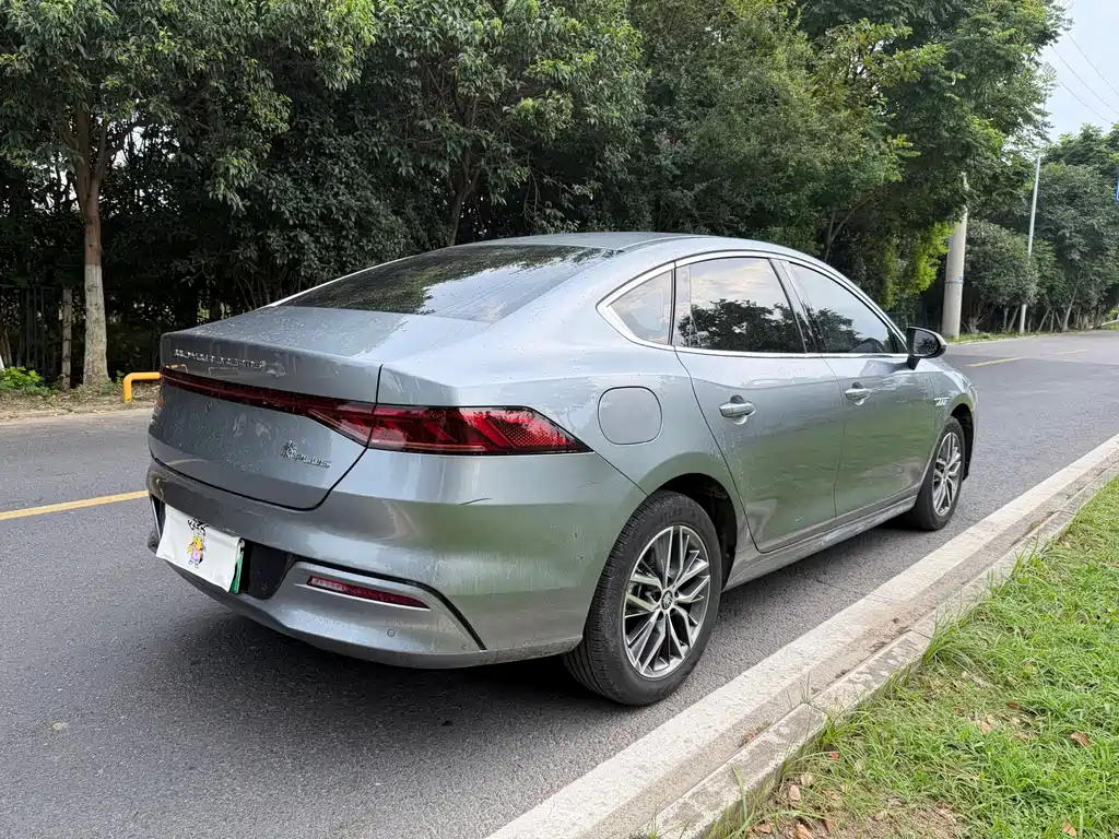 BYD Qin PLUS 2023 — фото 14