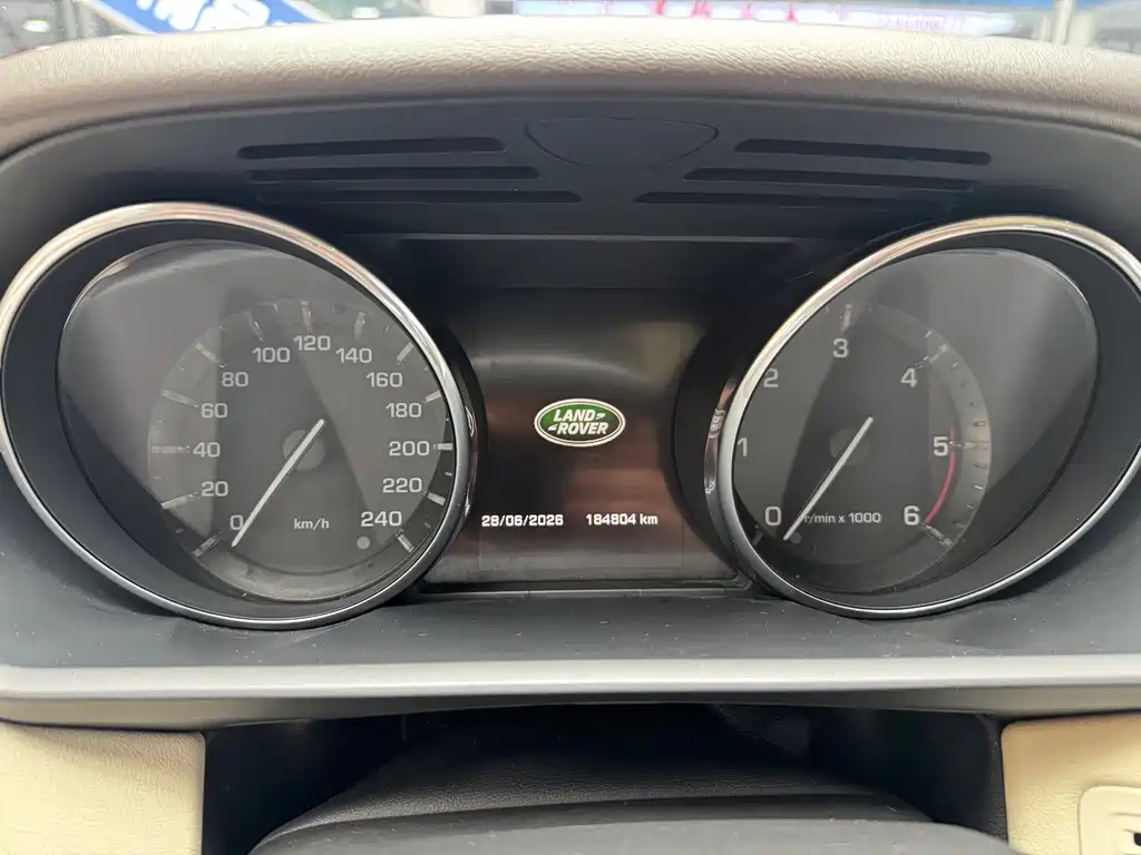 Land Rover Range Rover Sport 2015 — фото 15