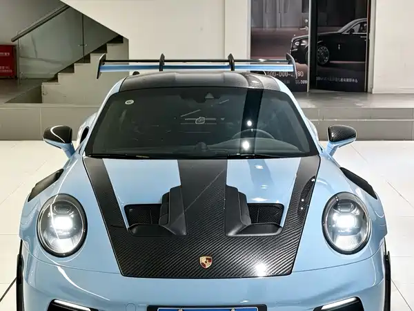 Porsche 911 2023
