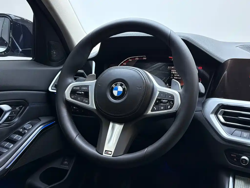 BMW 3 Series 2022 — фото 15