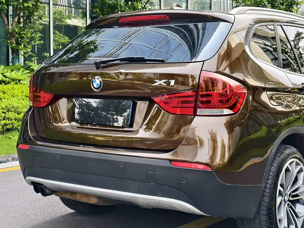 BMW X1 2012 — фото 13