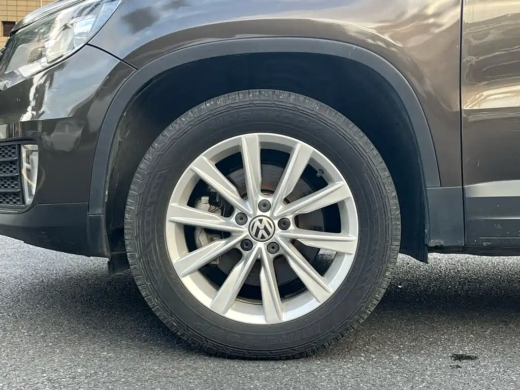 Volkswagen Tiguan 2018 — фото 8