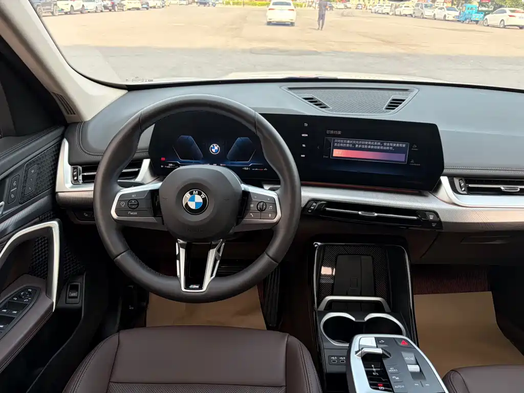 BMW X1 2024 — фото 10