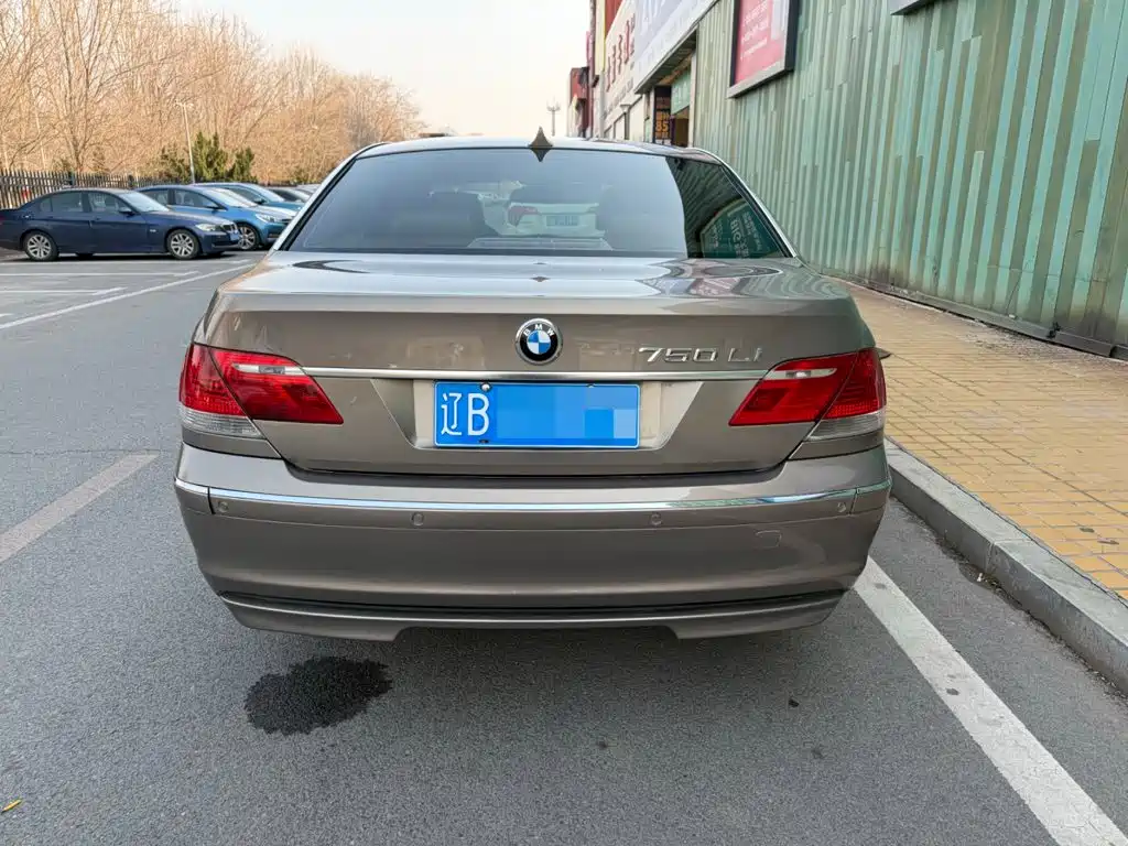 BMW 7 Series 2007 — фото 10