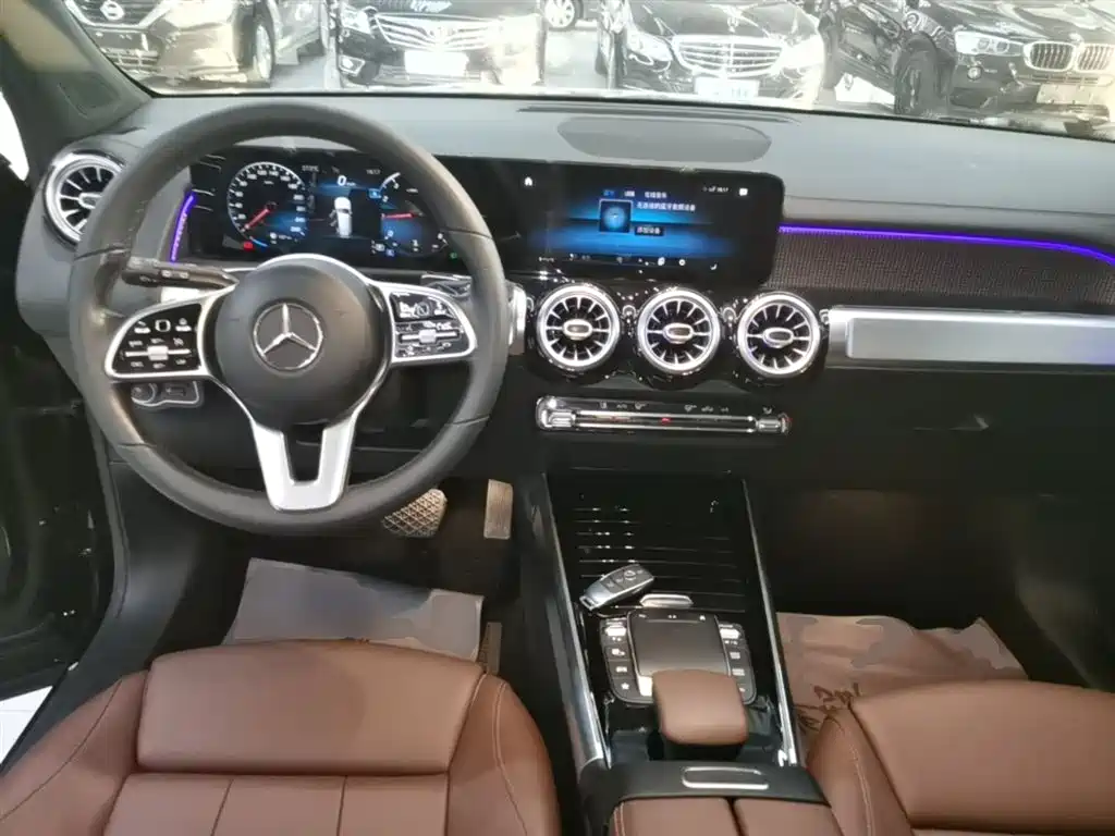 Mercedes-Benz GLB 2021 — фото 10