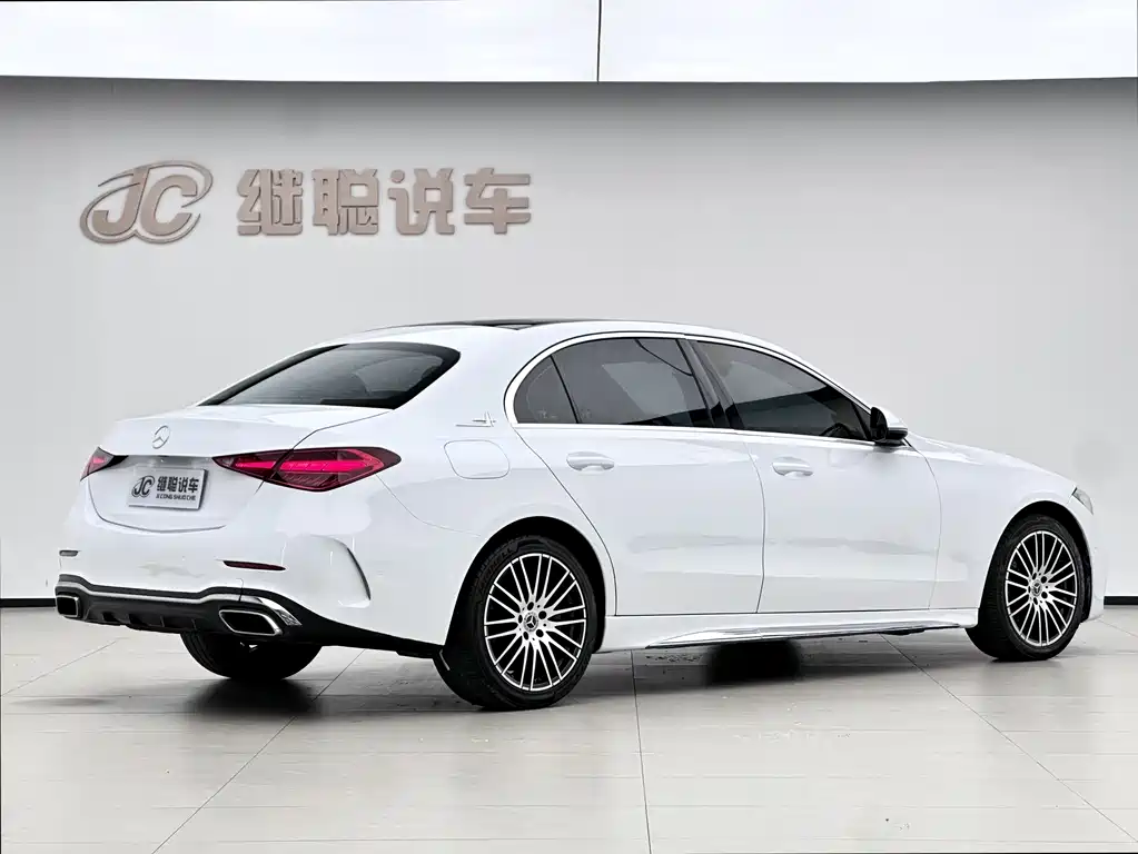 Mercedes-Benz C-Class 2021