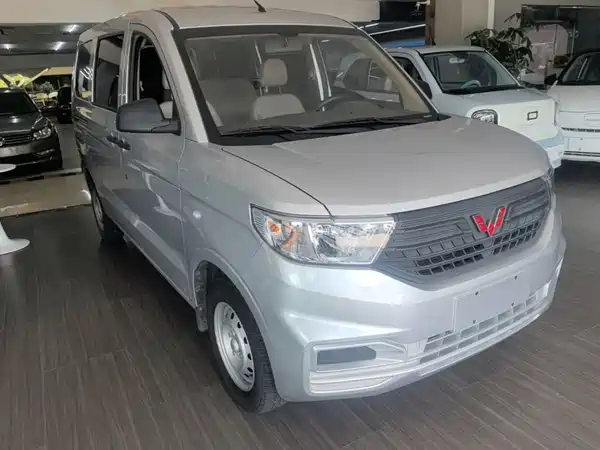 Wuling Hongguang V 2024