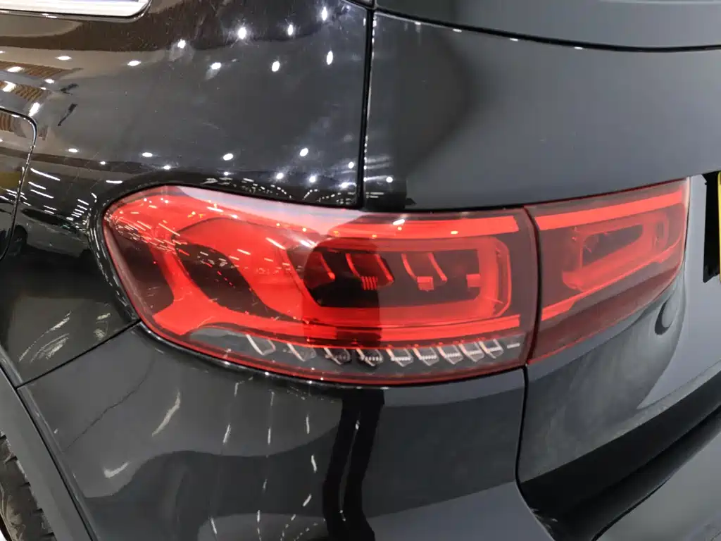 Mercedes-Benz GLB 2021 — фото 10