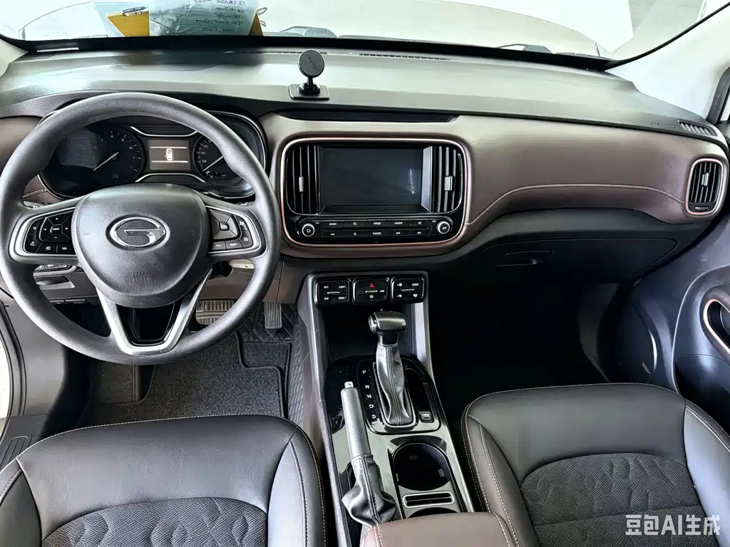 GAC Motor Trumpchi GS3 2018 — фото 5