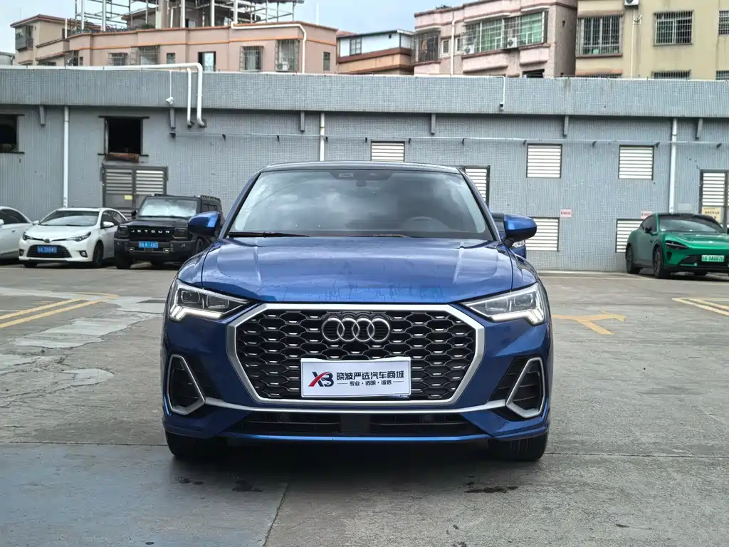 Audi Q3 Sportback 2022 — фото 2