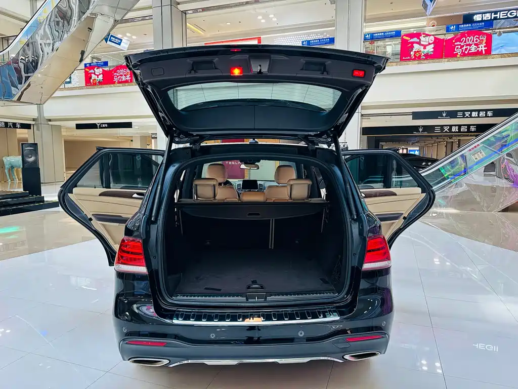 Mercedes-Benz GLE 2018 — фото 17